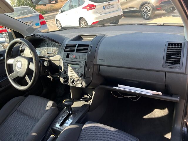 VOLKSWAGEN POLO ADVANCE 1,4 AUTO SPANISH LHD IN SPAIN 125000 MILES SUPERB 2005